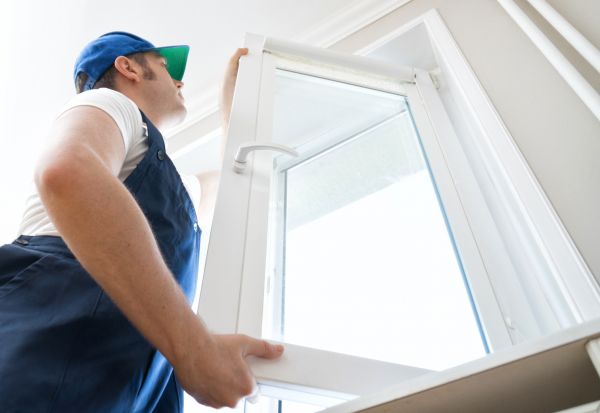 Home Window Repair in Benton