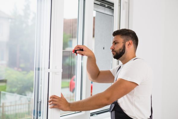 House Window Repair in Benton
