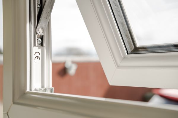 Window Hinge Replacement in Benton